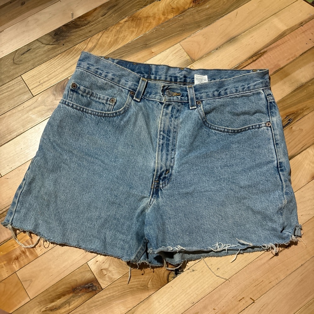 Vintage Levi’s 550 Shorts